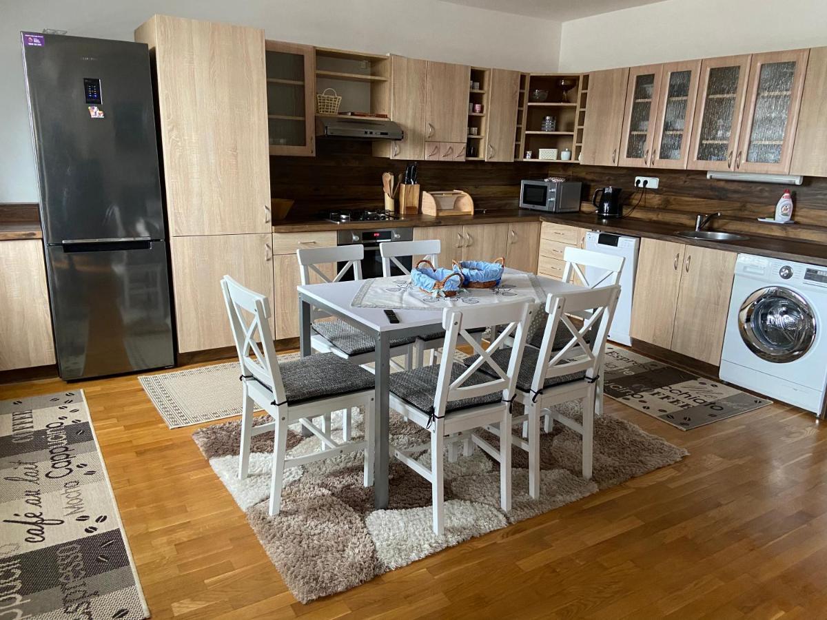 Apartman Juli Tatranska Lomnica Bagian luar foto